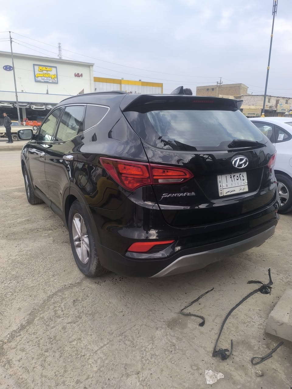 🚗 للبيع — سنتافيا 2017 وارد أمريكا / لون أسود مميز
✨حادث بسيط فقط جاملغ وبنيد،.- ضرر بسيط جدا 
صور ها موجودة مع المنشور

المكينة والكير بحالة ممتازة – جدد.

حدادية جديدة وممتازة.

تحتاج فقط غاز أو فلتر تبريد، التبريد يعمل لكن أحياناً يفصل.

7 راكب

استخدام قليل وما متعوبة  نهائياً.

ما تحتاج صرف، جاهزة للعمل.
 مشروع وطني السيارة

📍 الموقع: ميسان
📄 الرقم: ذي قار – باسمي
📞 رقم الهاتف: (***********)واتساب 
(***********) اتصال

💰 السعر: 145 بيها شي قليل
وبالعافية مقدماً للي ياخذها.
