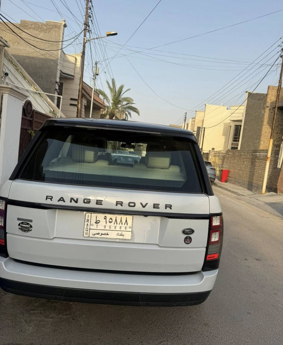 السلام عليكم
Range Rover Vogue 2015
للبيع سيارة فخمة ونظيفة جداً، استخدام شخصي ومعتنى بها بشكل ممتاز 
ماشية 66 وفول مواصفات 
للأستفسار ***********
