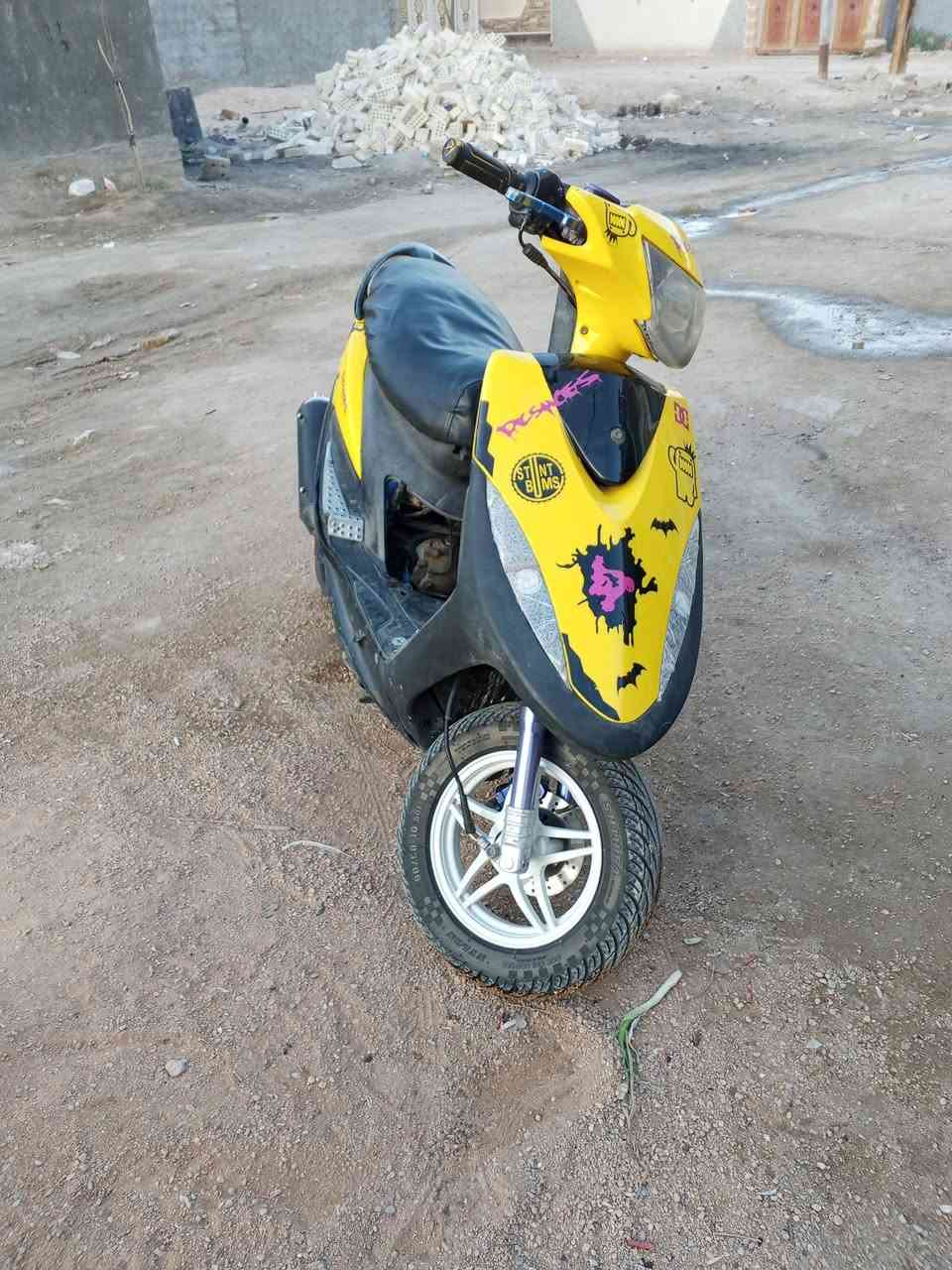 سلام عليكم ماكس عدله بوشه 55مكينه مفوله ويل نجمه درجة شيال رياضي دبل سبع الوان نكره سلف كهربائيات كلها شغاله بيع أو مراوس باربعه كير المكان كربلاء العطيشي الحسينيه الرقم ***********السعر 500وبيها مجال
