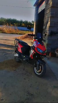 موطور لل بيع موطور بي دعمه من كدام و الماشه بيه طعجه شويه تتصلح السعر ...