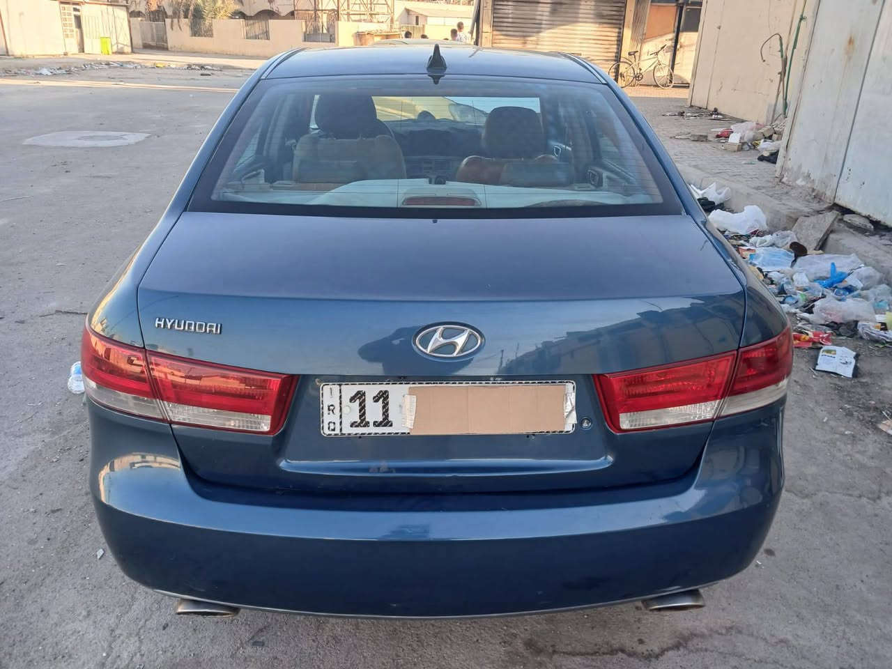 سوناتا موديل 2006
محرك 3300 كامله مواصفات تخم تاير صدر امامي وخلفي جديد فتحه سلايت 
رقم بغداد بااسمي سنوية وهزه جديده السياره ناعمه وخير من الله السياره مال جني بيهه صبغ حزام 
ب83وبيهه مجال 
*********** بي واتساب
