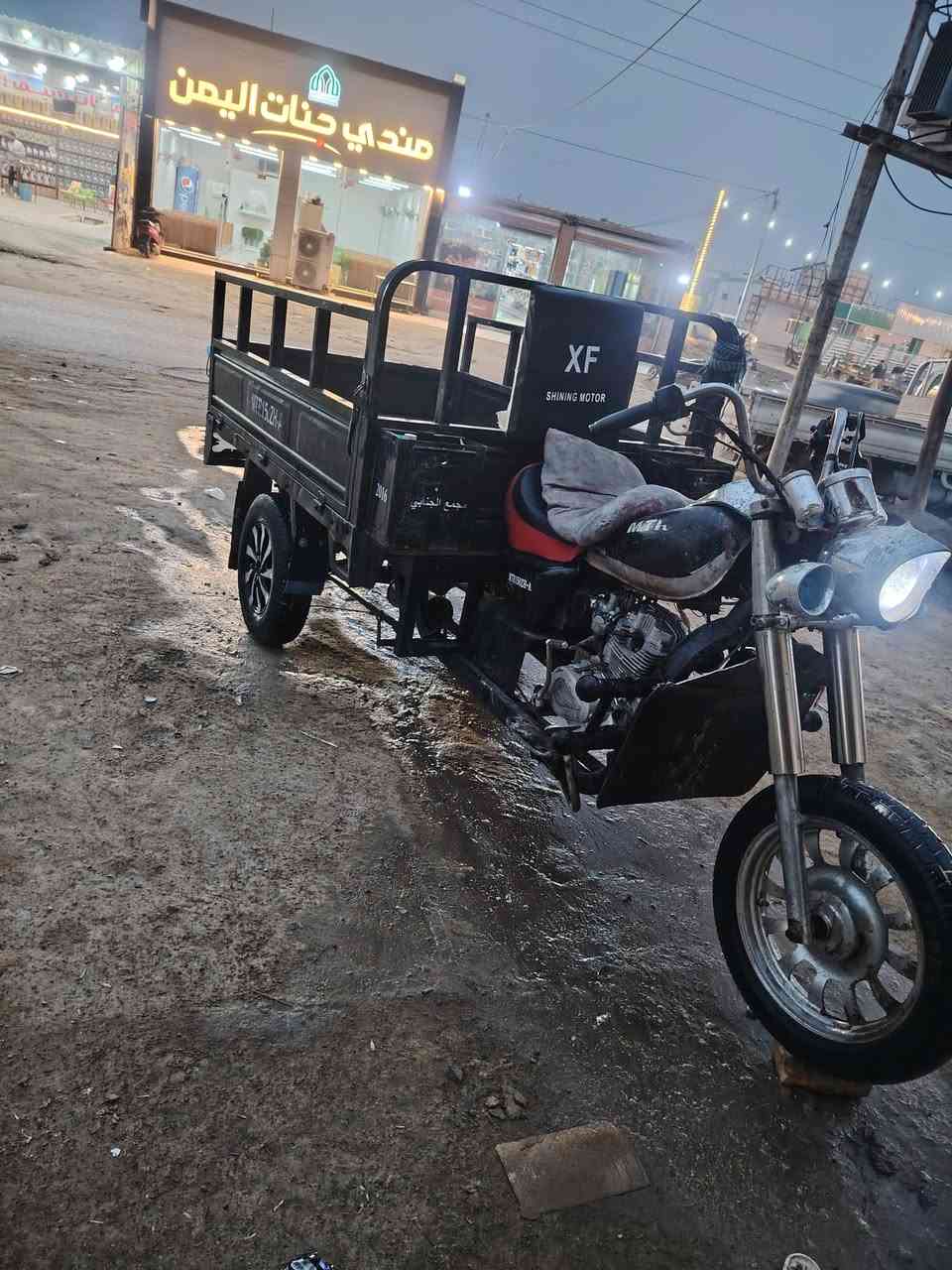 سلام عليكم ستوته للبيع امتيار اكسن جمره ستوته جاهزه كهرباىيات كله جديد موديل 16 كلك   سعر 750 بيه مجال قليل مكان ديوانيه قضاء المهناويه ***********
