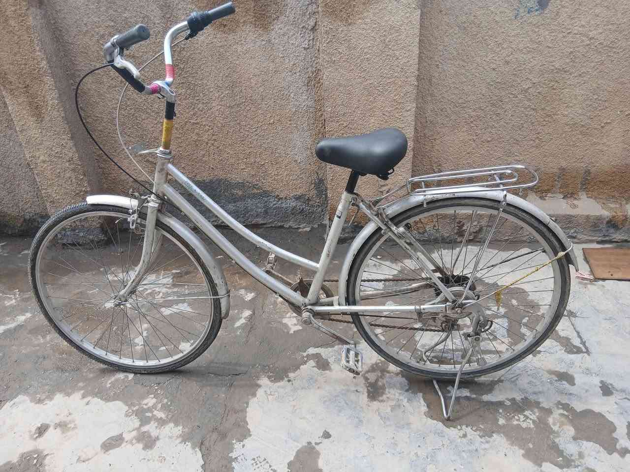 سلام عليكم بايسكل بناتي حجم 26
كلشي جديد كير عكرب شغال بريكات امامي خلفي شغلات للبيع سعر خاص ومتروك يراد بس نفخ تايرات وهاهيه اي عطل مابي


**إذا كنت صاحب هذا الإعلان وتريد حذفه لأي سبب، رجاءا أرسل رسالة إلى الدعم الفني**