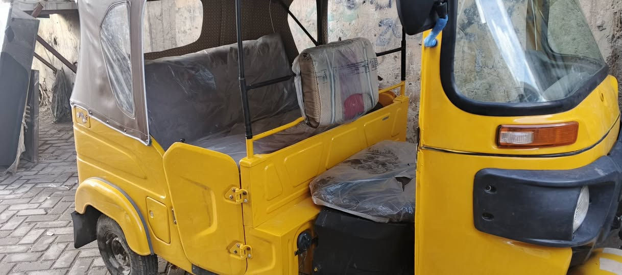 سلام عليكم 21/11/25 رقم انكليزي مكينه مكفوله تخم تايرات فلنجات كلشي شادله جديد جاهزه كشر مصبوغ عام جماليه
سعر 7/200 بي مجال بغداد مدينه الصدر ***********
