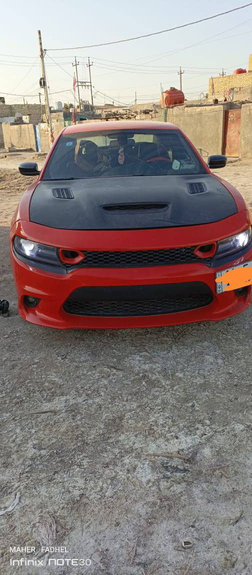 السلام عليكم
جارجر 2019 وارد امريكي رقم بغداد ضربتها چاملغ وبنيد الأيرباك طاگ
بسمي السياره جاملغ وبنيد مبدلات بدون ضربة جاكوك  المكان واسط السعر علا الخاص ***********
