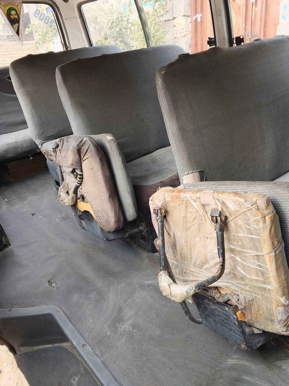 السلام عليكم جنبي الفين وتسعه للبيع بسمي رقم انكليزي السعر 42 مكان بغداد ***********
