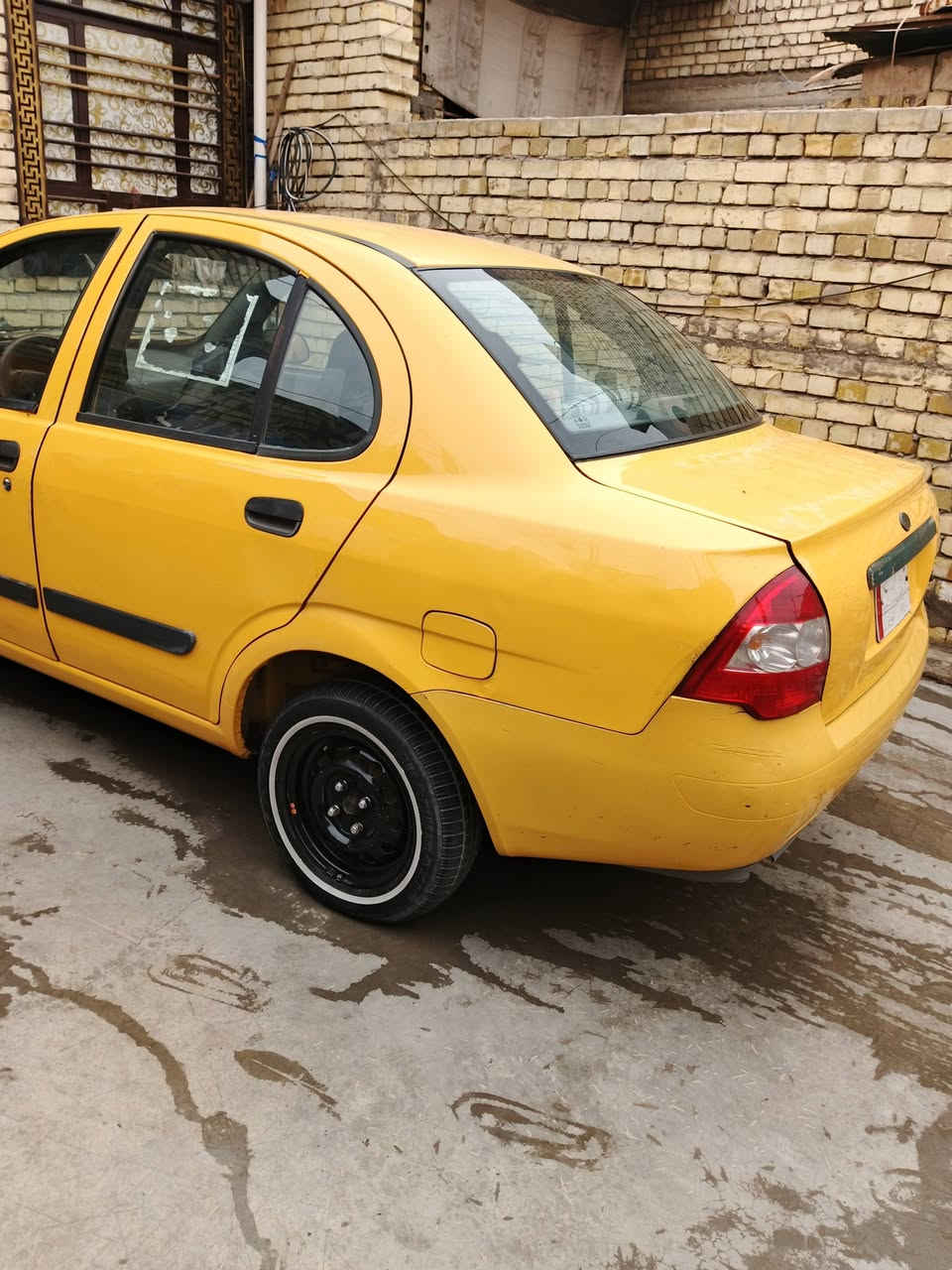 سياره طيبه اللبيع موديل 15 سياره جاهزه حداديه جديده السعر 39 وبيهه مجال/***********
