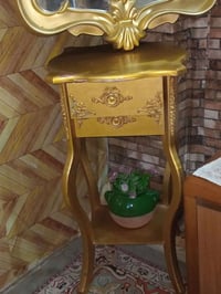 غرف نوم • أثاث