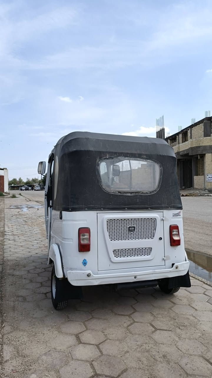 سلام عليكم 
22رقم واسط كفاله عامه على وضع شركة 
ابسمي  تحويل ثاني يوم 
واسط نعمانية 
***********
