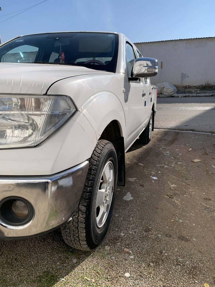 نةڤارا موديل ٢٠٠٩ گير عادي گيرو مةكينة بة شةرتي ١٠ فيتةر بوخار و سةرف و سةوت هةر هةمووي بة شةرت پيش و دواو ژيري چركةي تيا نية بو هةزار مةسرةف مةگةري كامل گياني لةسةر شةريكة ماوةتةوة بوياخ يةك لاي بودي دواوة بوياخة رةسمي سونةرةكةم داناوة ٤ تايةي لوكيشي بو بةسراوة سةنةوي تا ٢٠٢٩ تازةية بةناو خومانةوةية سيعري ١١٥ گةلاو معامةلةي برايانة
*********** فايبةر و واتسابي لةسةرة السليمانية, العراق
