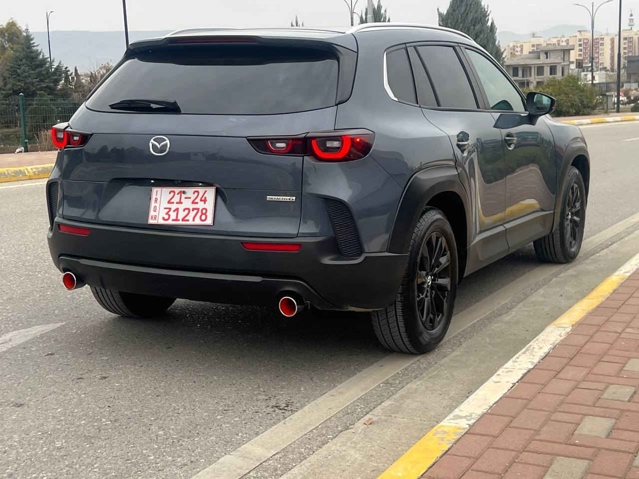 Mazda cx50 Perreferd 2024 مازدا 
مازدای cx50  

170$
کاتی دوو مانگی لەگەڵە
٧ هەزار ڕۆشتووە 
دەعامی بۆ دەعامی بەشەرت یەک دینار مەسرەفی نەبێت 
ئایەرباگی سوکان و داژبۆرد تەقیووە/ داژبۆردی بۆ گۆڕاوە کامل ئایەرباگ دانراوەتەو و سیتەم کراوە 
هیچ گڵۆپێکی داژبۆردی هەڵنەبووە✅
پارچە و نیوێکی بۆیاخە کەمێک ناوگرتنی هەیە ، بەشەرتی ڕەقەم و گێڕ و مەکینە و کارەبای و بەردی صالنصا و هەموو شتێک

مواسفات پریفێرد
دەبڵ ئەکسل  ،شاشەو کامێرا ،کامل ڕادار پێش و دوا و لاتەنیشت ،ئوتو هۆڵود ،دوگمەی سپۆرت ،لایت لید ،لایت ئۆتۆ ،فڵچە ئۆتۆ، بەصمەی دەرگا
کوشن هیتەر و سیستەمی هەوای دواڵ  و تەحەکوماتی سوکان و تحدید سڕعە ،سندوق جەگ و بەصمه، 
سێ مۆدی لێخوڕین  Normall-Sport-Ofrod
 

زۆر زۆر موشتەری نەبوویت بێزارمان مەکەن پارەی cx30کە 

            
 
شوێن سلێمانی 
WhatsApp & viber
***********
***********
