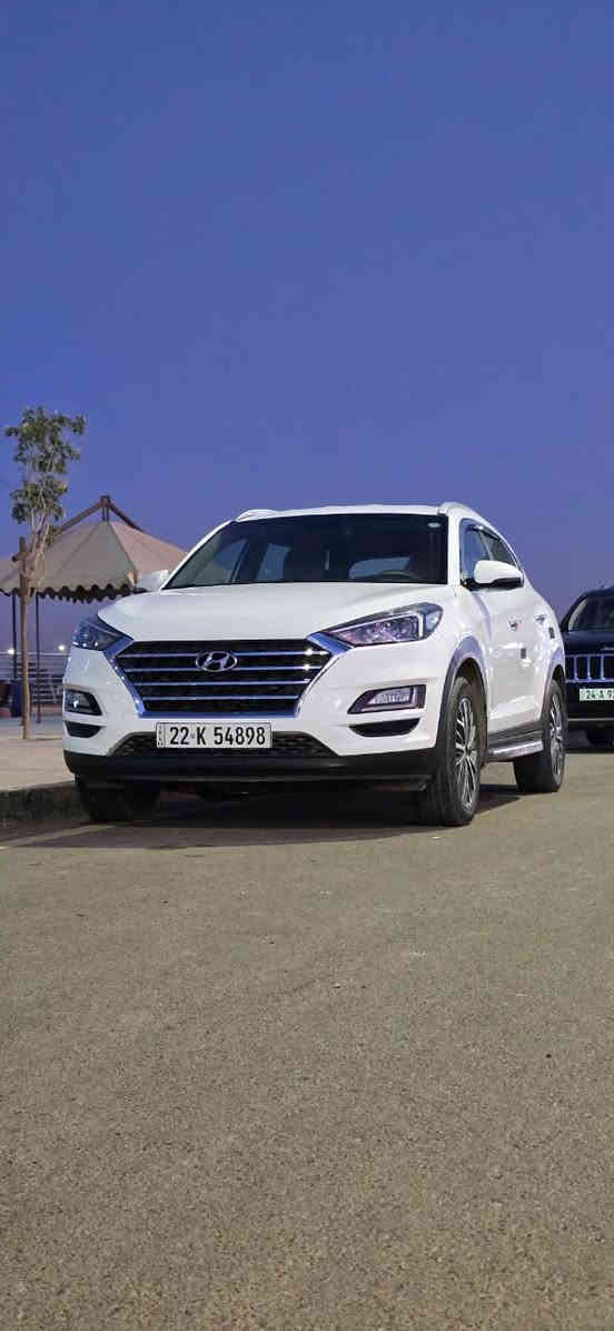 تكسون للبيع موديل ٢٠٢٠ خليجي كوري
ماشي ٨٤ الف 
بدون ضرر وضع شركه 
بصمه تشغيل .كشنات أمامي كهربائي 
٥ ويل كب 
السعر 225
للتواصل ***********
***********
المكان الموصل
