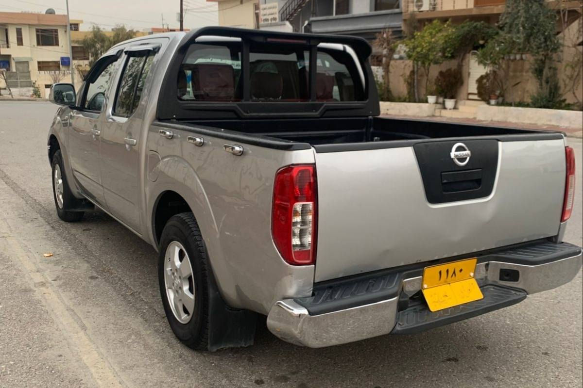 نیسان ناڤارا مۆدێل 2009 ڕەنگی سلڤەر
گێڕ عادی و جام کارەبا
 بێ مەسرەفە
دەرگای دواوەی گۆڕدراوە 
و نیوەی دوو دەرگای لای سەکن بۆیاخە

سـعـر : لە کۆمێنت داوابکە ڕاستەوخۆ بۆت دێت 📥 

مەکینەی کراوەتەوە و سەنەوی بەسەر چووە
هیچ کێشەیەکی تێدا نییە 

ژمارەی خاوەنەکەی 
***********
