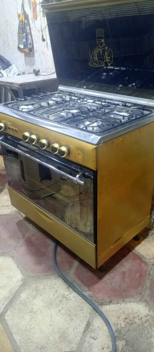 طباخ خمس عيون ستيل أصلي نضيف كلشش ناره 🔥 زركه وقويه البصرة, العراق


**إذا كنت صاحب هذا الإعلان وتريد حذفه لأي سبب، رجاءا أرسل رسالة إلى الدعم الفني**