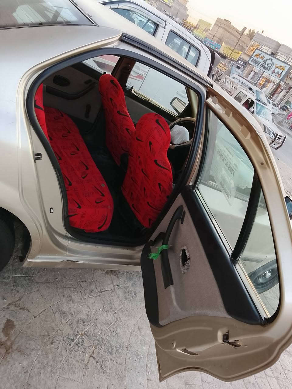 السلام عليكم عندي سنمد موديل 2009بسمي سنويه ورقم جديد نكليزي ال 2029مكينه بيهه كازكيت كير وتبريد خير من الله مكان بغداد الحسينية مدخل الثالث السعر 39وبيهه مجال حك الجيه رقم ***********ستفساركثرتصل ودلل
