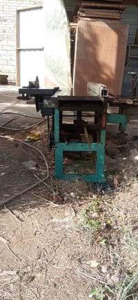 ماكنه نجاره للبيع اربع عمليات سنكل فيز صيني باب اول السعر 650 وبيه مجا...