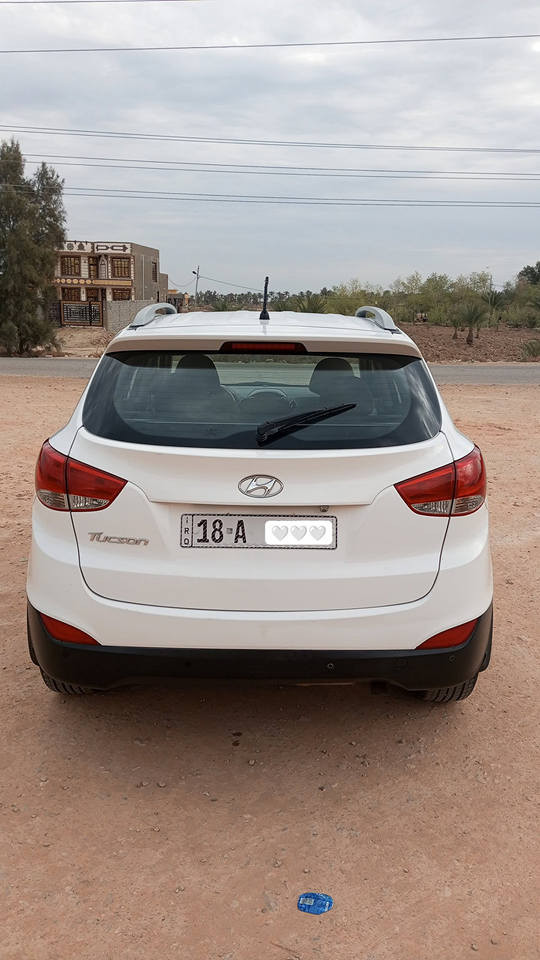 رمضان كريم احبتي الكرام للبيع توسان موديل 2015 وارد خليجي بيه صبغ شويه بالجاملغ موضح اخر صوره بالمنشور والباقي مكفول رقم بابل دولي باسمي سياره جديده وبلعافيه علتكون من نصيبه كامله مكمله السعر 158 وبيه مجال للاستفسار *********** مكاني بابل حله الشراي يتصل ويشلع عيوني
