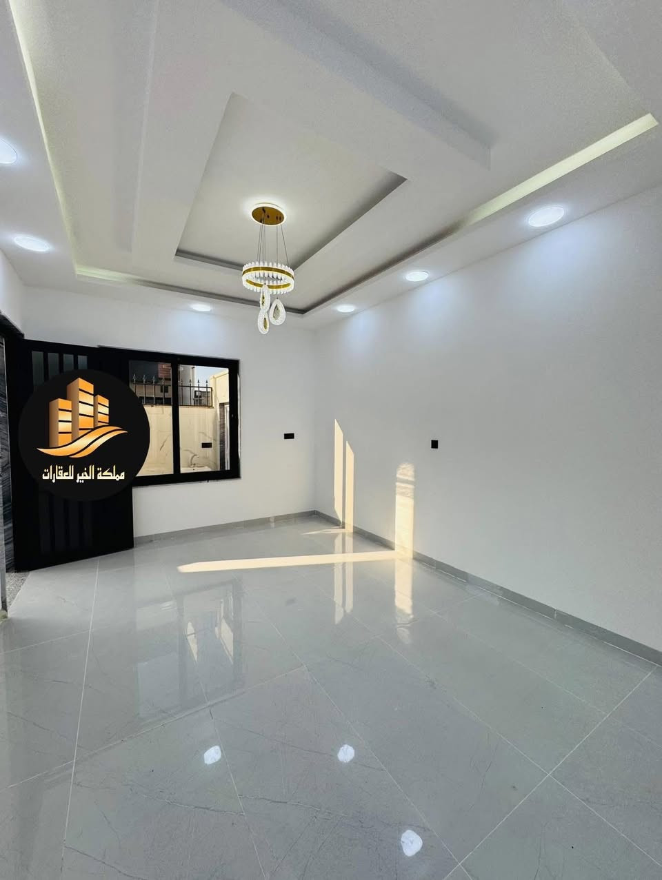 للبيع 
#عقارات_مملكة_الخير 
داران للبيع في حي الملايين الاولى 
 جمعية حمورابي تحويل مباشر قرب جامع الصواف 
المساحة 145 متر  واجهة 8 متر لكل بيت 
 خمسة غرف نوم بناء فول 
لطلب السعر اضف تم 

*********** 
***********‏‪
او مراجعة مكتب مملكة الخير للعقار الكائن في سايدين  البحرين قرب قاعة الفخامة للاعراس
