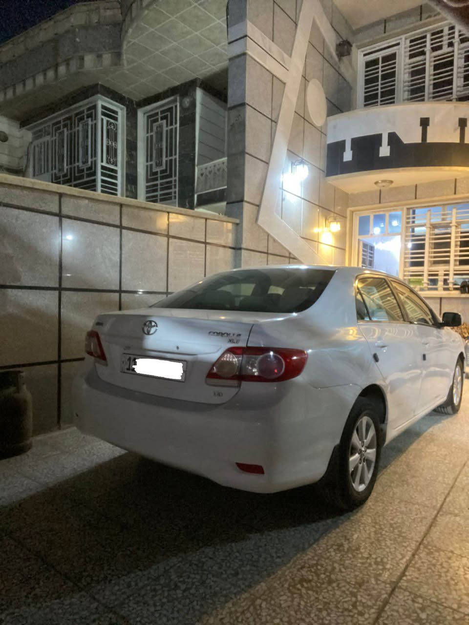 السلام عليكم 

كورلا 2011 خليجي رقم بغداد انكليزي بسمي سياره مكينه كير صدر تبريد كفاله بيها صبغ باب ايمن خلفي اثر طخه بسيطه  بدون دواخل وسياره جاهزه السعر ب 123 للاستفسار *********** مكان بغداد بغداد, العراق
