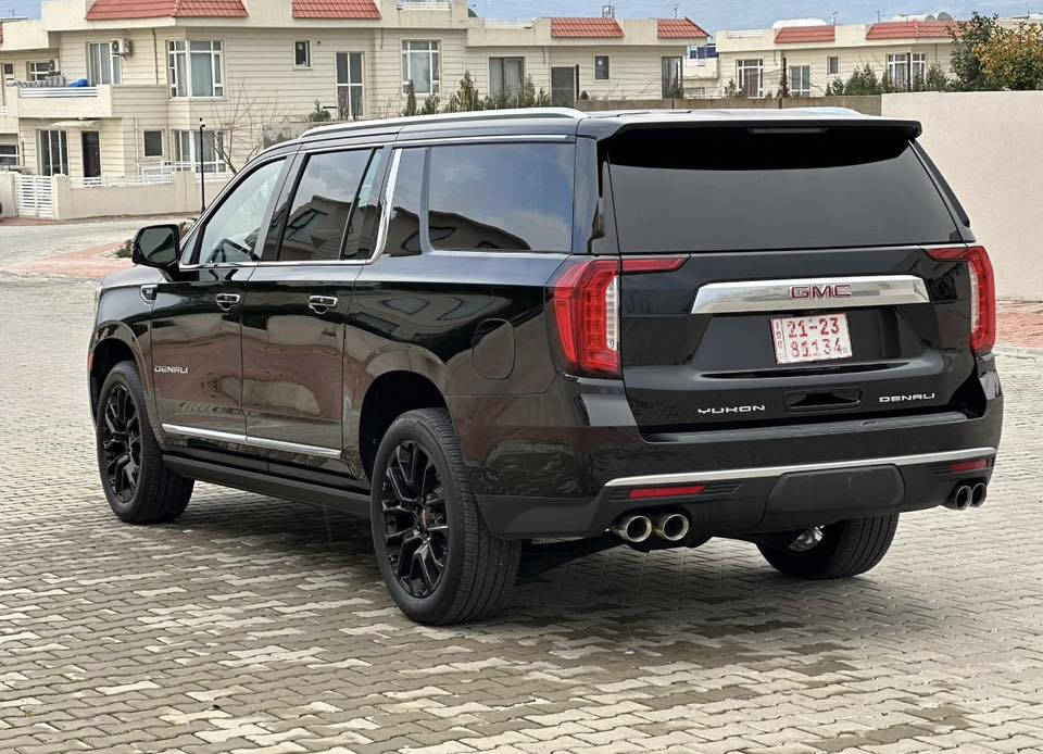 ‏سيارة وارد كندي ( اخت زيرو ) سوبر بان XL
ماشية  16 ألف   مايل  كلين تايتل 
مواصفات بصمة تشغيل بصمة ابواب بانوراما 
تشغيل عن بعد رادار و حساس 360 درجة 
كشن جلد كهربائي خزن تدفئة وتبريد 
كاميرا 360  داتشو صندوك كهربائي
حساسات امامية خلفية 
ستيرن كهربائي مرايات كهربائي ويل كروم 
كشنات VIPشاحن وايرلس 
دفع رباعي مع وضعيات دفع 
السيارة بقي ع وضع شركة 

السعر: 400 قفل بدون اي معامله

مكفوله كفاله عامة بدون قطرة
شرط الداعمية للداعمية 
رقم السيارة: بدون رقم تترقم شمالي 
موقع السيارة : موصل 

رقم صاحب السيارة 
  ‭0773 445 6451‬

‭0774 908 9913
