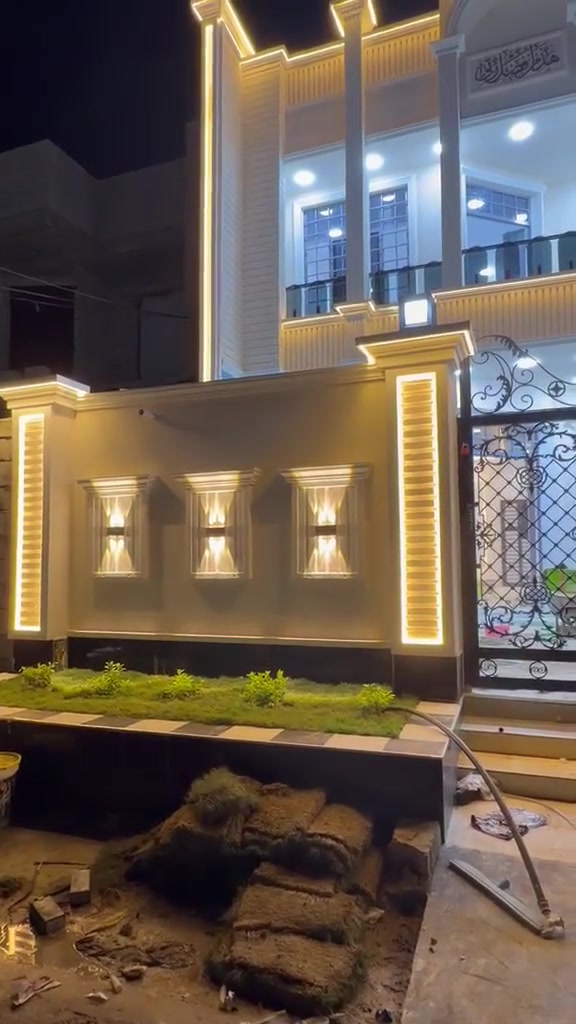 بيت البيع بناء حديث المساحه 200الموقع شارع عمر الحيال  تواصل عل الرقم ***********

