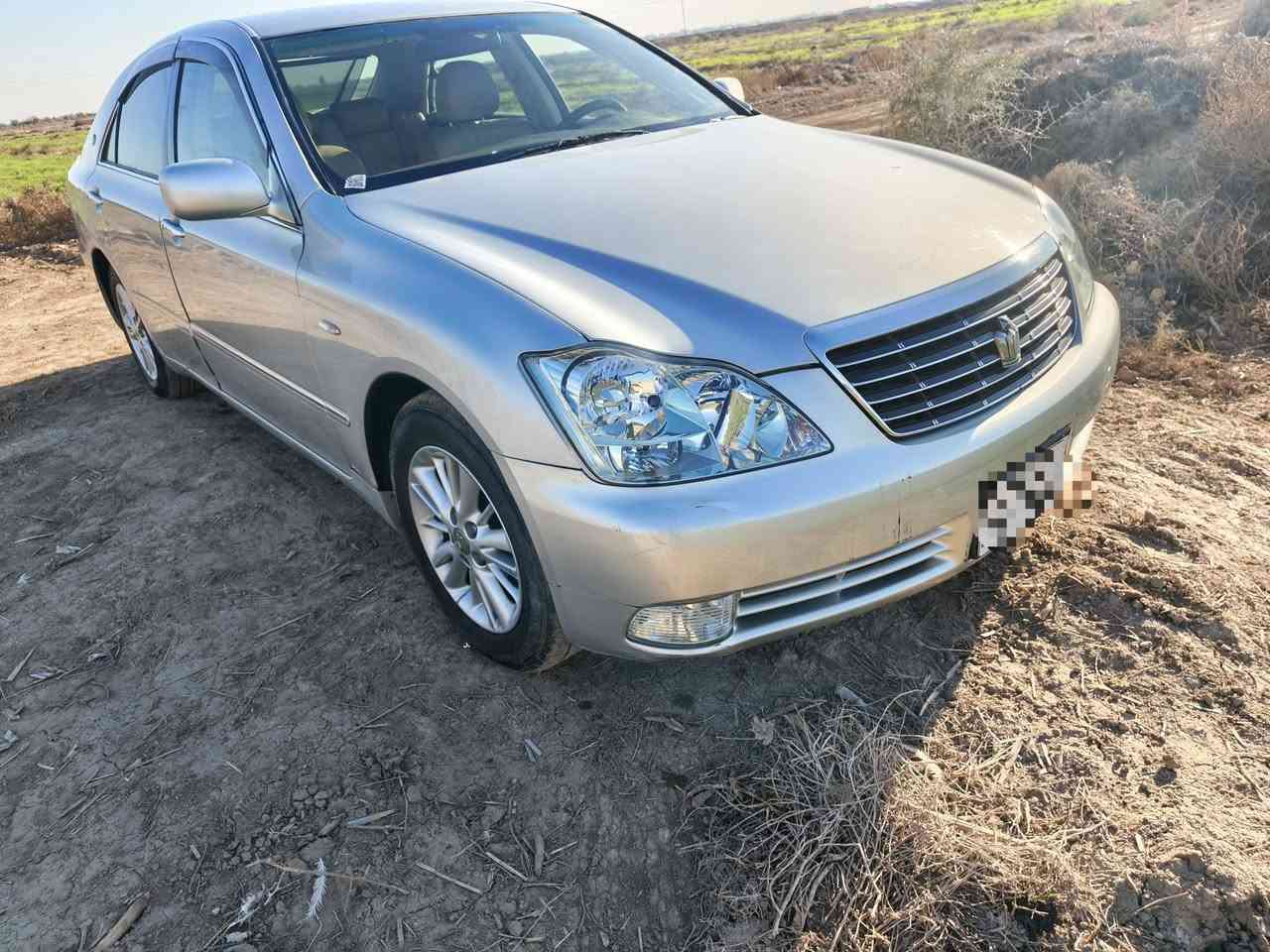 شاهينه ادوات مكصوصه جنطه سياره جديده بالكارتون دخول جديد لون بحري 3 دكم جلد ثلاجه بردة خلفيه هيتر بل كشنات شاصي 182 المرغوب
مكاني ذي قار 

***********
