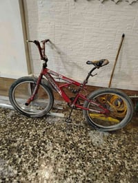 دراجة • للبيع