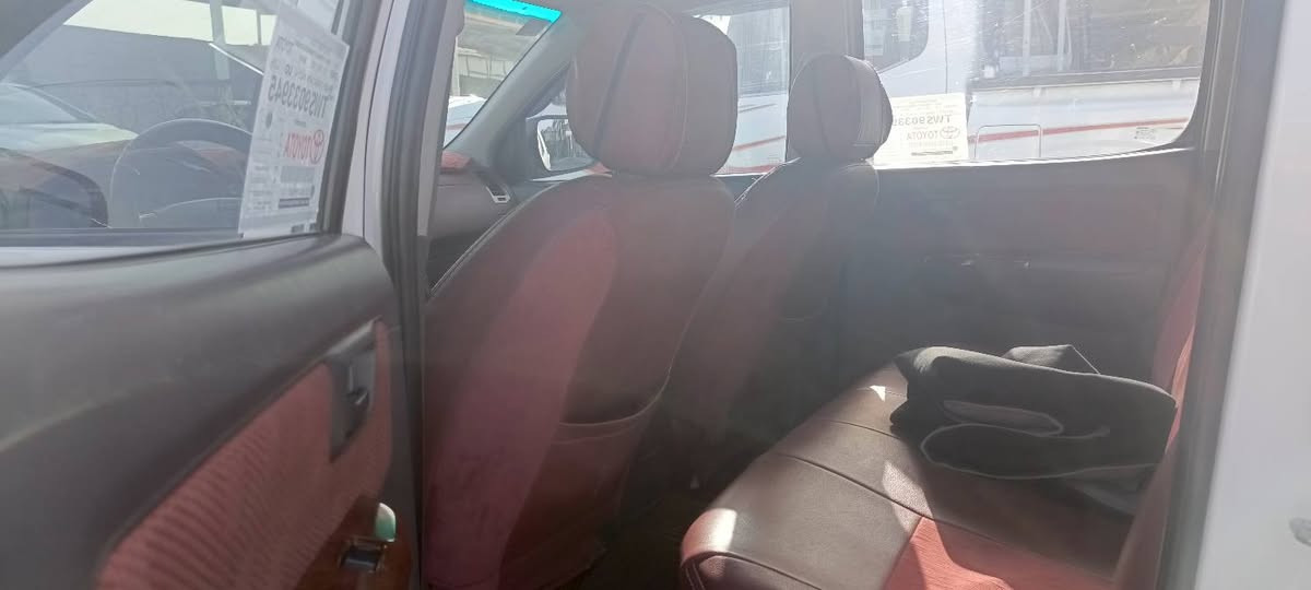 بيكب تيوتا 
سعودي ابو الدعاء
كير اوتماتيك
موديل 2012
تبدليل الجاملغ الامامي والبنيد...
السياره محرك كير جيد جدا
السعر 175 وبي مجال بسيط
للتواصل ***********
       اهلا وسهلا بكم
