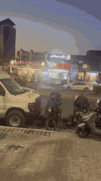 سلام عليكم كوفي للبيع في حي الجامعه قرب مستشفى الكرخ الاهليه اني صاحبت الكوفي لاستفسار علا هذا الرقم *********** اني صاحبت المكان
