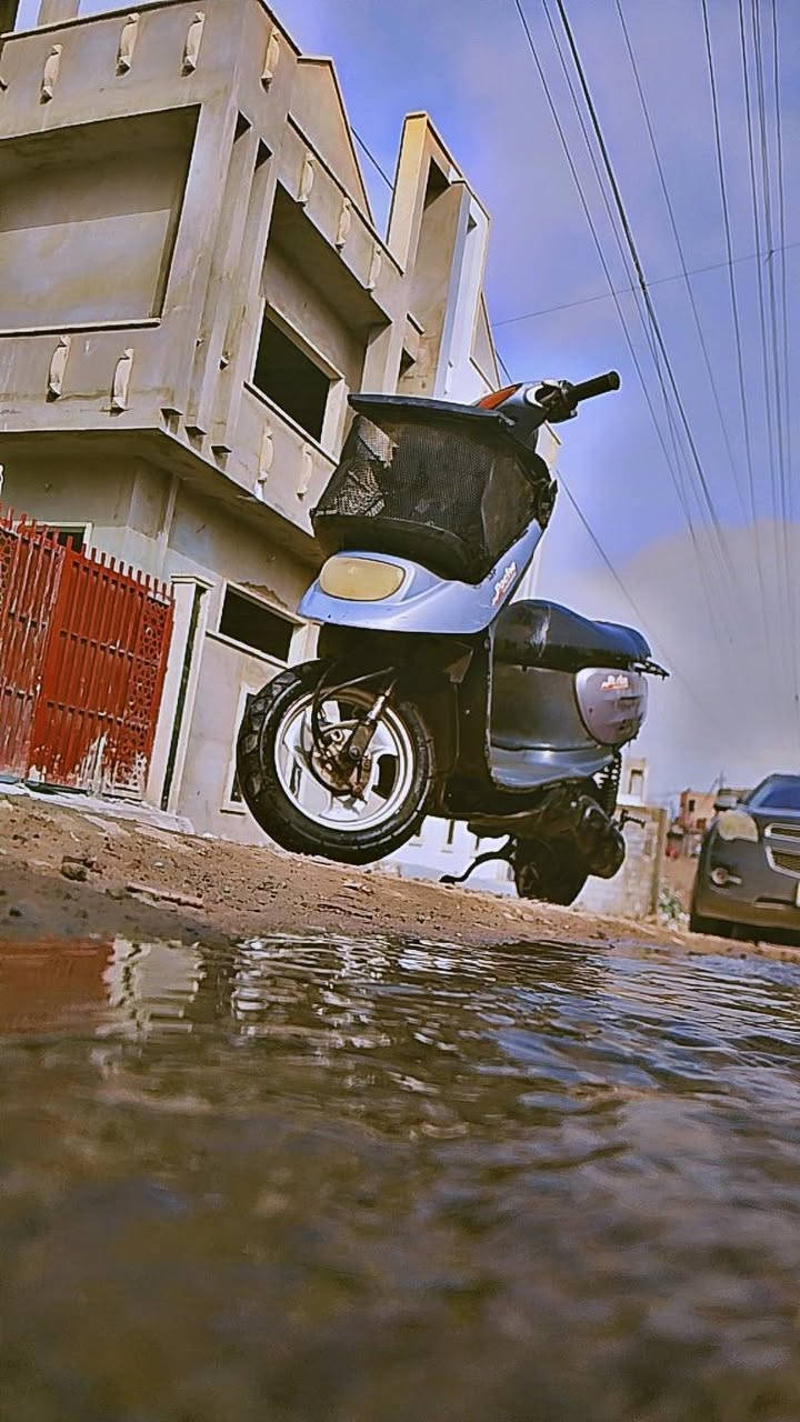 ماطورنفخ غسلتو وبعد ما يشتغل مادري شبي شاصي جديد مابي صوط اكسن بس. من غسلتو بعد مايشتغل ابيع عل حالو موصل ايسر السعر 100وبي مجال ***********
