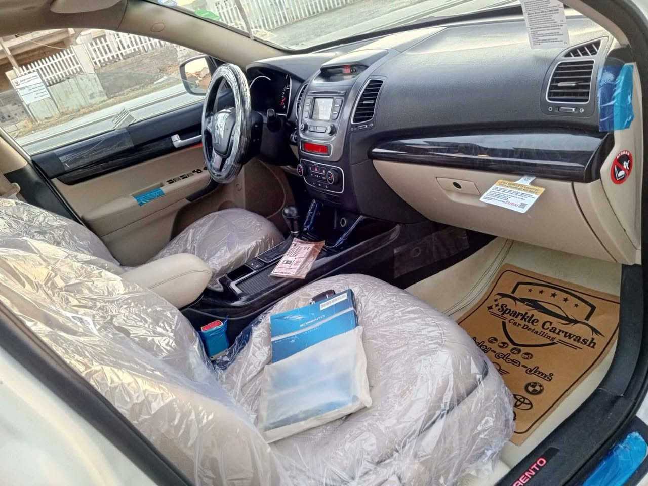 سلام عليكم سرنتو موديل  ١٤ فول موصفات وسياره مكفوله كفاله مابيه اي صبغ وسياره جوه تخم تايرات جديد متخلي ولا ربع عليه سياره بدون صور بعد احله مكان سياره الفلوجه وهاذه رقمي *********** وهاذه كورك ‏‪***********‬‏

