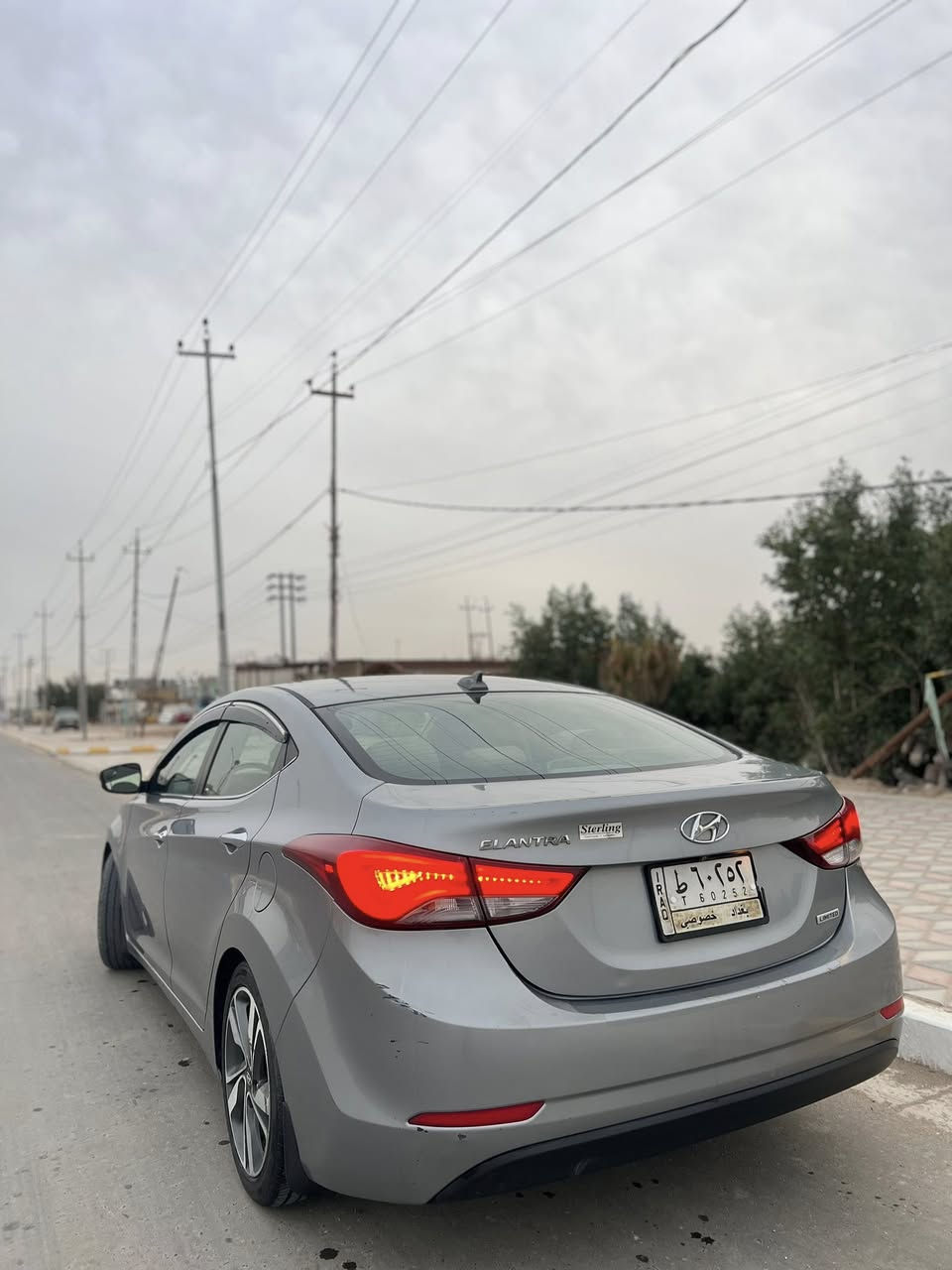 السلام عليكم
النترا 2015 وارد أمريكي لمتـد 
رقم بغداد
فول مواصفات 
ويل 17 كروم sport
كشنات جلد تدفئه الـ 4
ستيرن تدفئه
تحكم مقود 
مثبت سرعة
3 وضعيات قياده
البَك لايت الخلفي لـد
ماشيه 139 ميل قابله للزياده

تقرير مياه امطار وبيها دحجه بالبنيد موضحه بالصور 
والباقي ملاحظات بسيطه
السعر / 120
مكانها الديوانيه 
للاستفسار الاتصال :
***********
