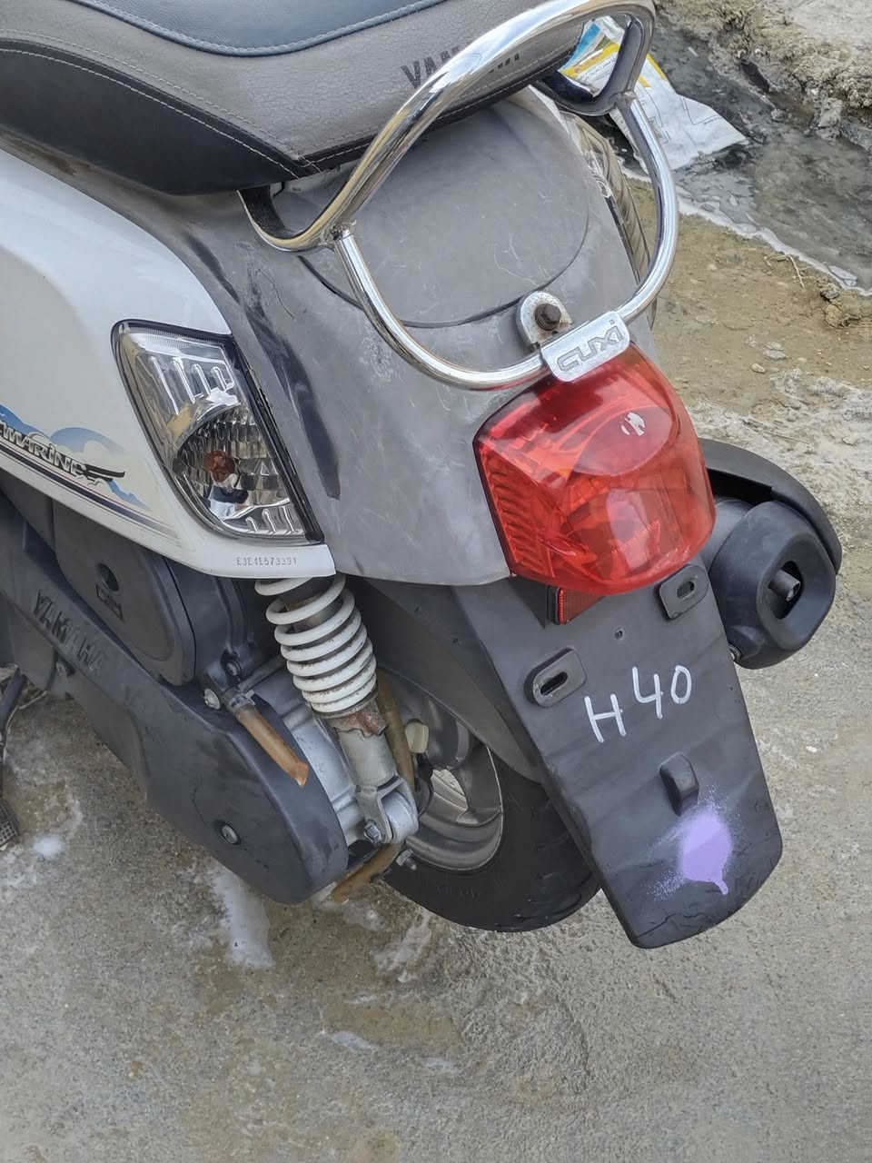 سلام عليكم بوليس مصطره البيع لفين وهدعش صالي شهر من مطلعه ماناقصه يشي كلشي شغال بيهه  مكاني سوك الشيوخ شراي يتصل  ***********
