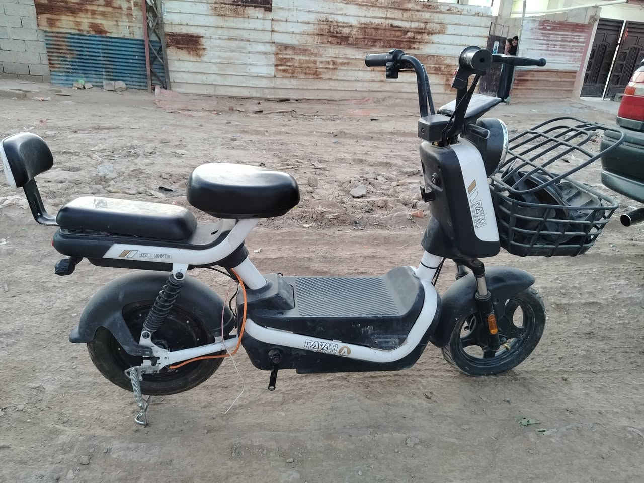 السلام عليكم ورحمة الله وبركاته عندي دراجة شحن البيع عوزهة بطاريات السعر 100بيها مجال راسل خاص


**إذا كنت صاحب هذا الإعلان وتريد حذفه لأي سبب، رجاءا أرسل رسالة إلى الدعم الفني**