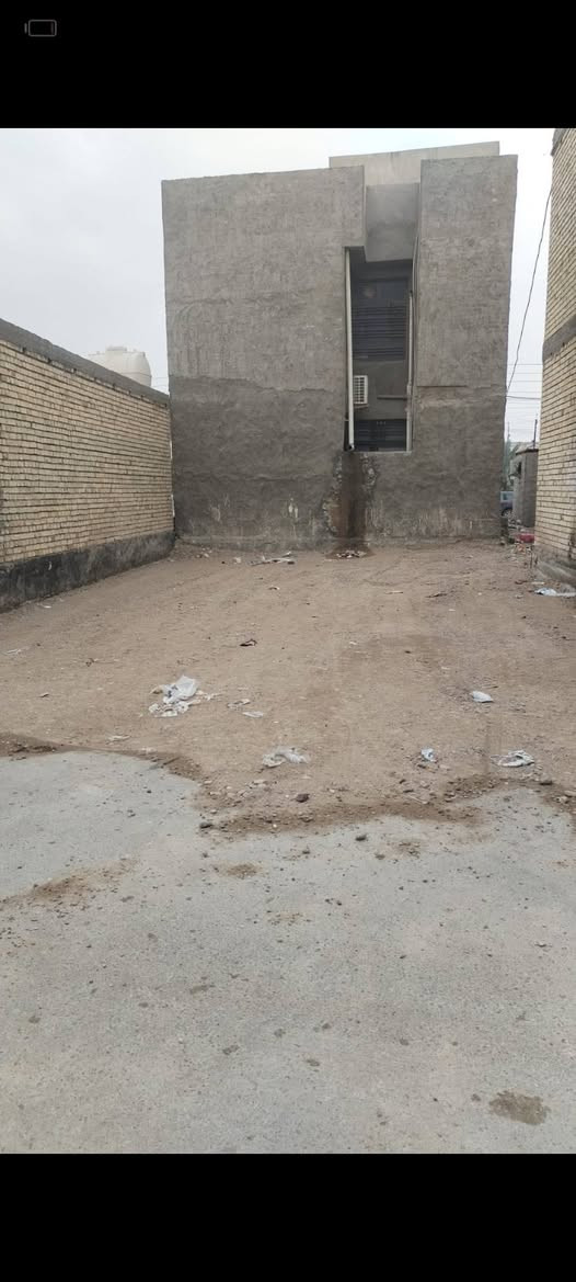 قطعه أرض مساحه 12في 8 متر في الخطيب الوقع في الغزاليه
تابعه للغزاليه ثاني قطعه عن الشارع 60 الرئسي

المساحه 100 متر طابو زراعي 

*********** للأستفسار 

ة
