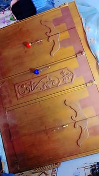 غراض للبيع • أغراض • خزائن • ديكور منزل • للبيع