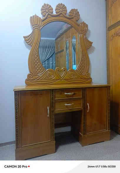 غرفه عراقيه صاج داخل وخارج
وظهر جرجوبه نظيفه ومابيهه كل ضرر مصار اشهر من اشتريهه بعديه جديده وكلش نظيف سعره 775 وبي مجال بسيط مكاني بغداد البياع المعالف لاتصال واتساب ***********
