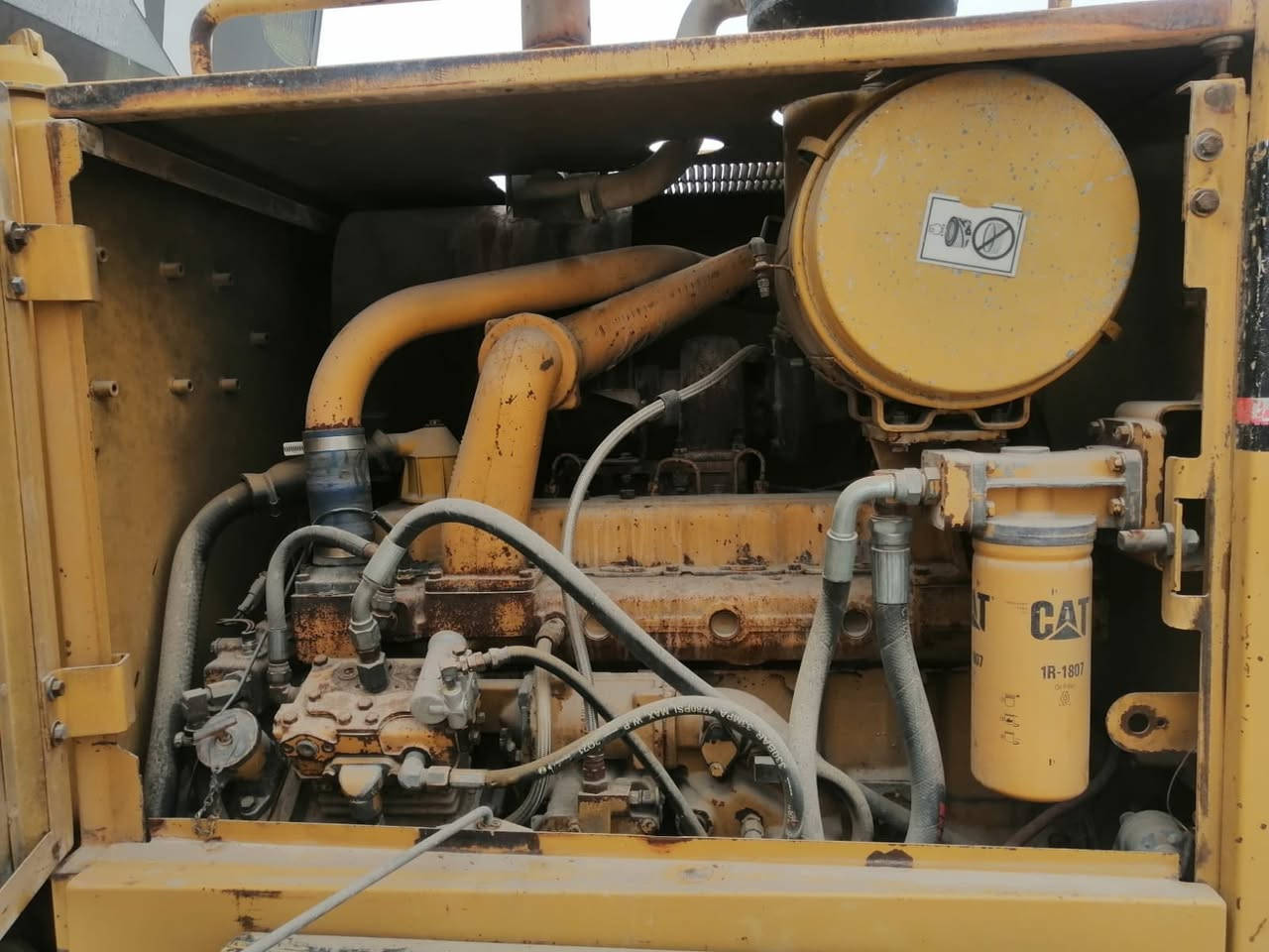 سلام عليكم مكلف بالنشر
كريدر… H 12… موديل 1999/
مكفوله كير محرك مجموعه مضخه رفع على وضع الشركه 
بم ونوزل محرك سوبر 
رقم سليمانيه بسم صاحبها 
العنوان التاجي المكينه جاهزه للعمل 
السعر 7 ونص بيها مجال قليل
 *********** 
@
