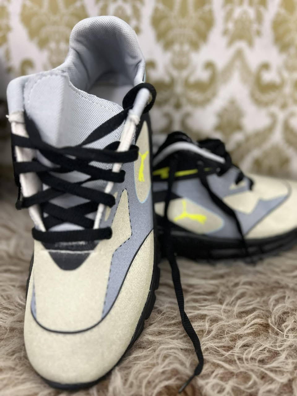 احذية رجالية السعر 5تالاف دينار قياس 40 الحد 44 متوفر اربع الوان للحجز واتساب ***********.
