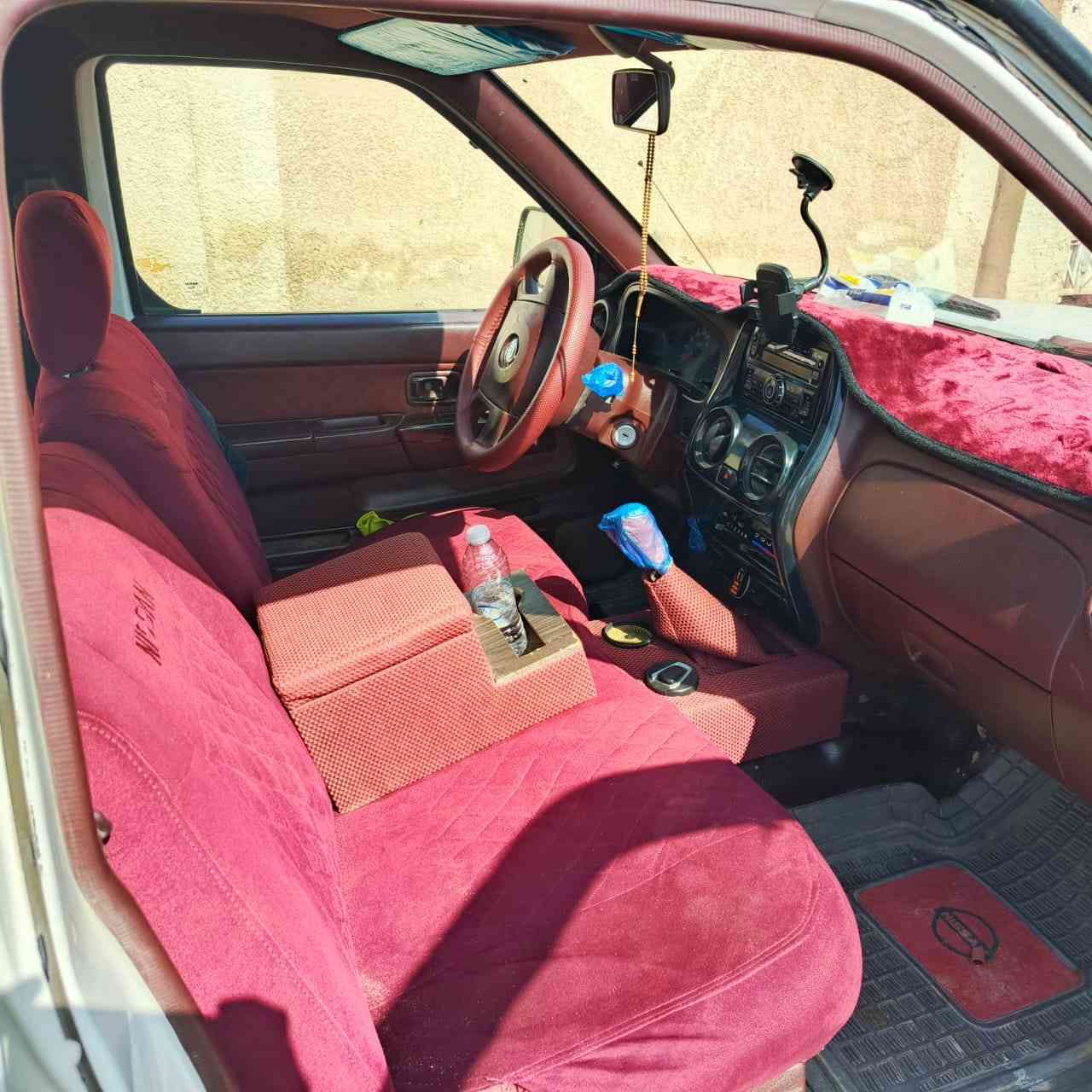 سلام عليكم نيسان للبيع 2014
رقم ذي قار مداور ثاني يوم 
سونار مرفق مع صور 
سعر 123 وبيها مجال قليل
مكان ناصريه الواحه
***********
