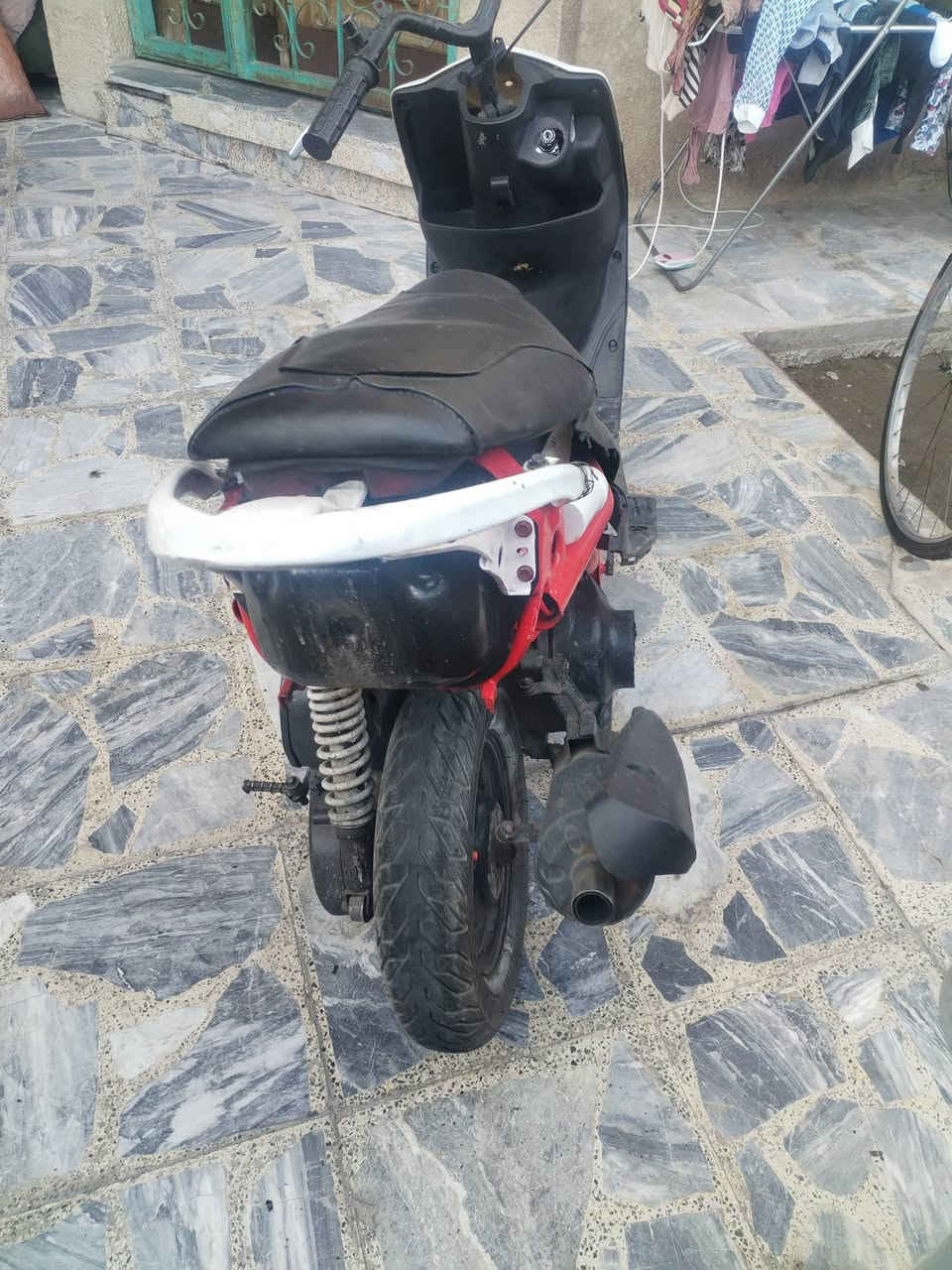 السلام عليكم دراجه مال لعب حلوه ومرتبه ماكينه 55 دراجه للبيع  وب 350 وفيها مجال *********** اوبي واتساب هذا الرقم اي واحد يخابرني بخير ويدلل
