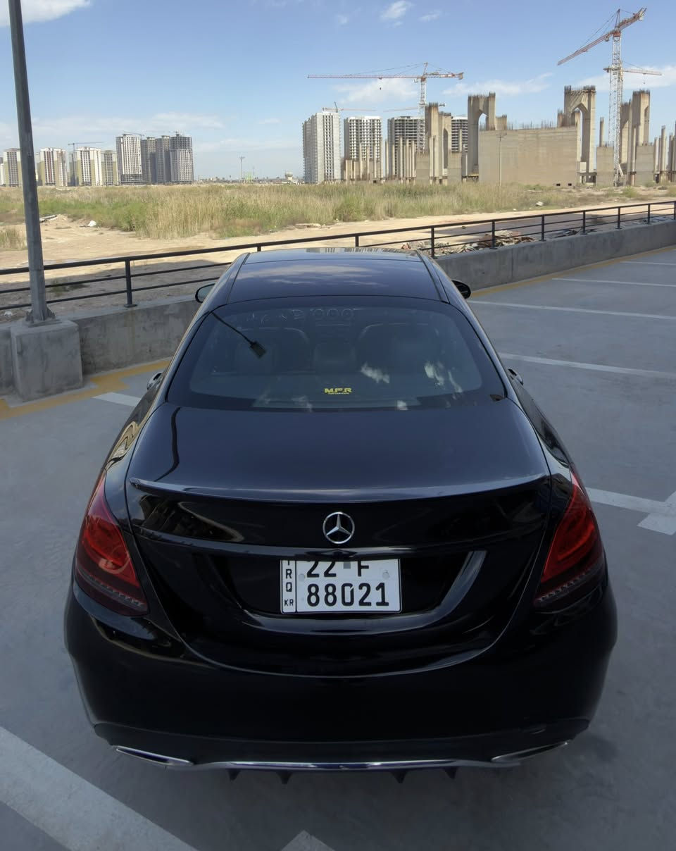 سلام عليكم
للبيع فقط 

Mercedes benz c-class 300 amg kit 
￼

الموديل:٢٠٢١
الممشى: ٤٦،٥٠٠ ميل 
اي ام جي كت بلادي فول مواصفات سيارة جديداً جداً بموديلهة ومابيهة اي عيب بيهة قطعة وحدة صبغ البنيد مبدل مال اي ام جي ومصبوغ فقط وحادثهة من امريكا حادث بسيط جداً بس البنيد متضرر لا لغود لا شواصي سيارة جديدة كلش ومعتنين بيهة وصيانة دورية عليهة كل فترة

السعر: ٢٨.٥٠٠ 
للاستفسار عن تفاصيل السيارة: ***********
