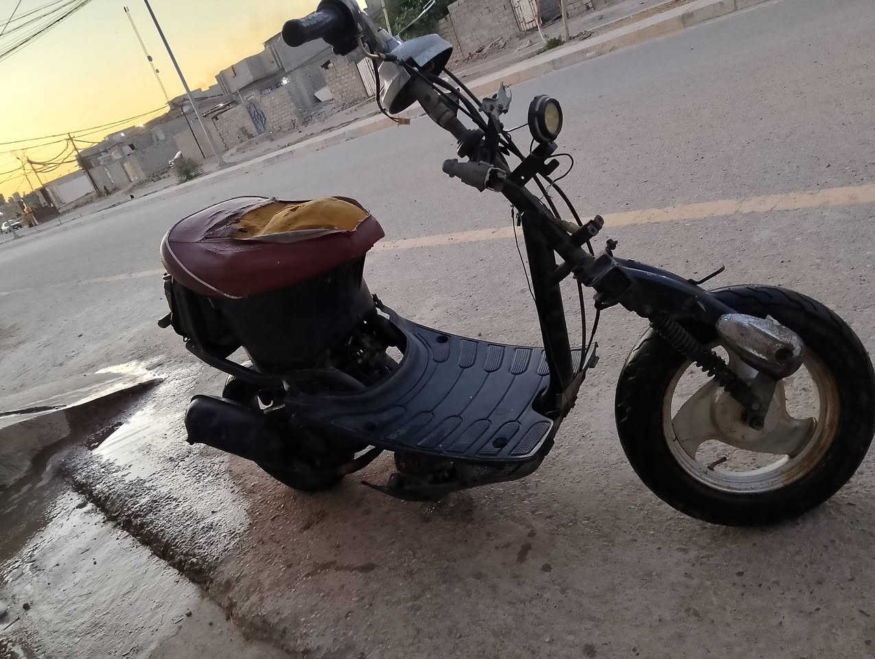 السلام عليكم موطور بزون شغال بس يعوزه كامريته محرك معمر جديد نشاط حيل زين ***********💲 السعر 65
