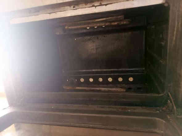 طباخ شغال مشروط للبيع المكان السماوه قضاء الخضر السعر 65 وبيه مجال 
*********** السماوا
