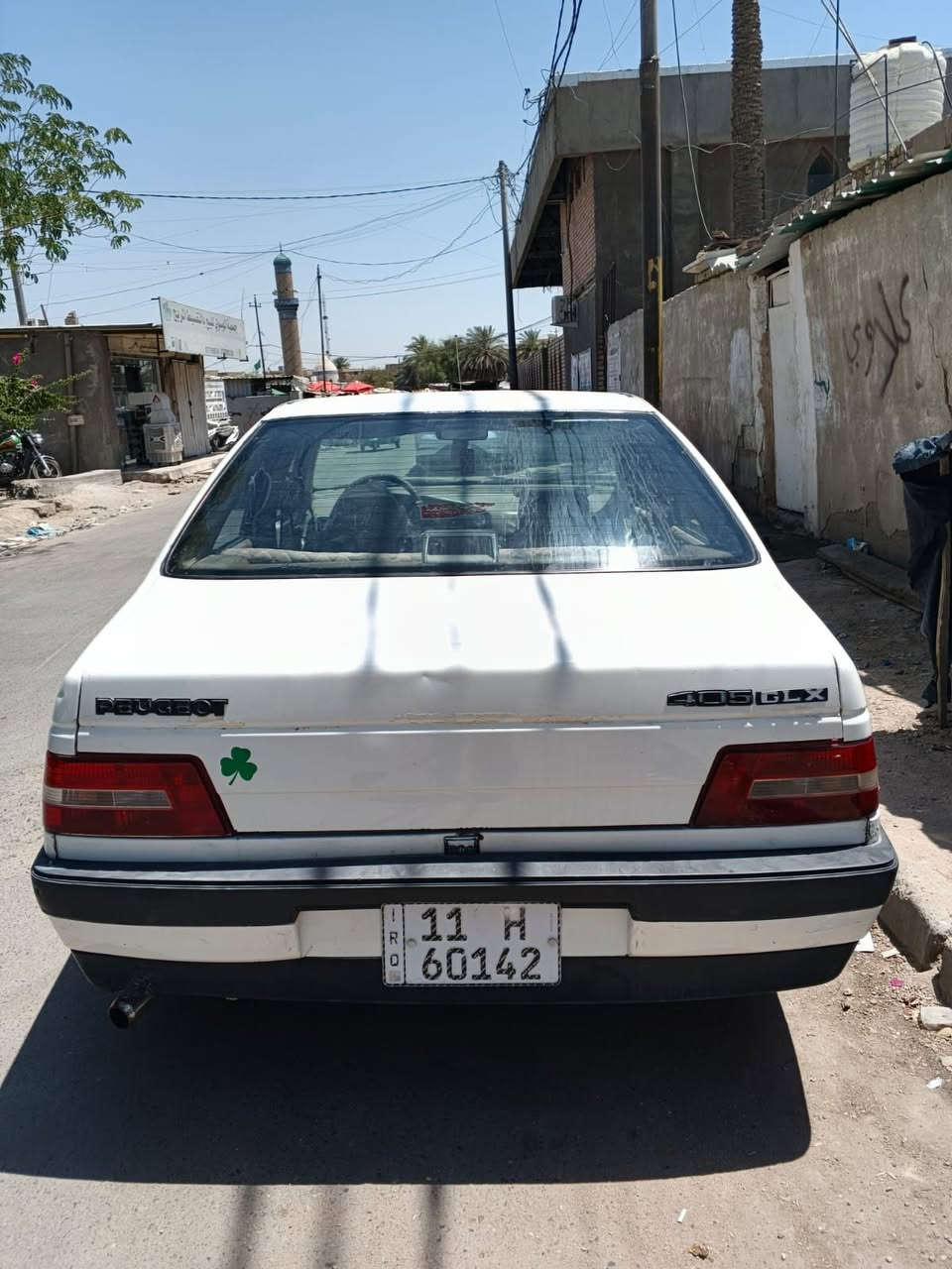 السلام عليكم 
بيجو موديل 10مكفوله من الصبغ وتبديل محرك كير تبريد ثلج صدر امامي خلفي تخم تاير كله مكفول بسمي تحويل ثاني يوم مصفره غرامات هزه لل 27 
مكاني بغداد الشعله (رقم***********)السعر 30

