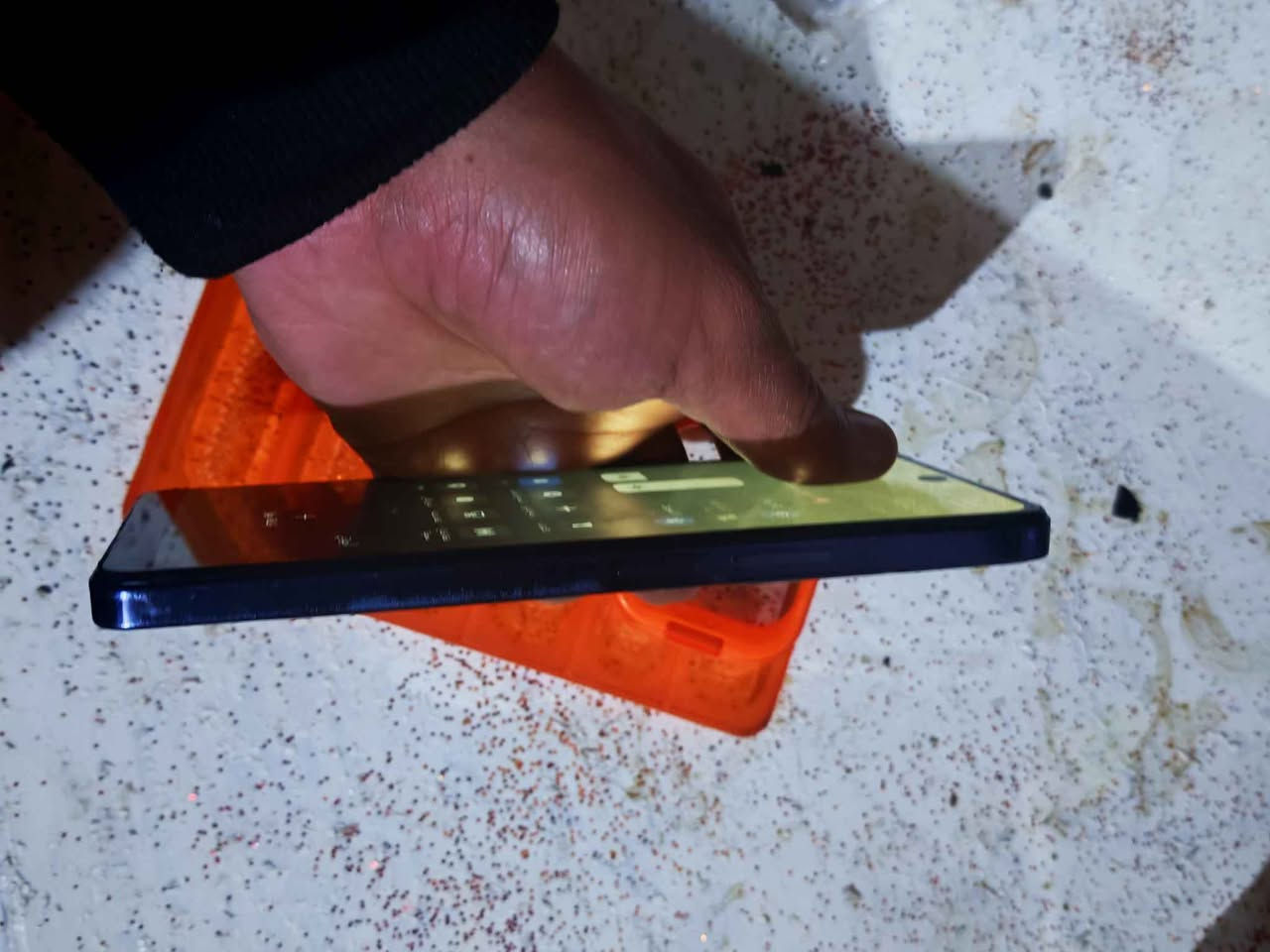 السلام عليكم جهاز بوفا5 سعر150وبيه مجال  ونظيف رقم تواصل او خاص  *********** عمارة, ميسان
