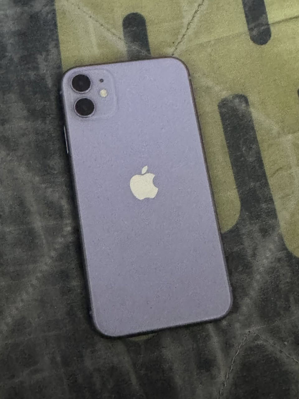 السلام عليكم
من رخصه الادمن 

ايفون 11 عادي

دلل خط نموذج M 

ذاكرة / 128

بطاريه / 82

الجهاز / مكفول عل فحص

لون / بنفسجي

المكان / بياع حي لعلام

***********

مراوس حسب القناعة
