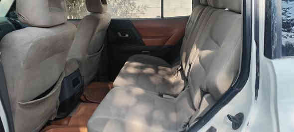 ٢٠٠٧ بغداد مكينه ٣٨٠٠ بيها جوملغ صبغ فقط والباقي مكفول من كلشي سعر ٩٠ مكاني راشديه مال لحسينه *********** يرهم مراوس
