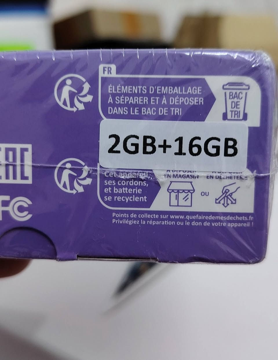 🔥 عرض خاص ومميز! 🔥

📺 TV Box Mortal
 بنظام Android 14

- ذاكرة 16 
 - الرام 2 
- ريموت بلوتوث ناطق يدعم الأوامر الصوتية 🎤

🎬 مع اشتراك بتطبيق Eliaa Pro إليا برو لمشاهدة:
✔️ القنوات العربية والأجنبية
✔️ القنوات الرياضية
✔️ بجودات 4K / FHD / HD

🍿 مكتبة ضخمة تضم أكثر من 27,000 فيلم
📺 مكتبة مسلسلات كبيرة + باقات مسلسلات رمضان 2026
الحلقات اول بأول
⏳ الاشتراك برو لمدة 6 أشهر يبدأ من تاريخ الشراء.

💰 سعر الجهاز مع الاشتراك: 35,000 دينار فقط

🚚 توصيل متوفر لجميع المحافظات
📦 سعر التوصيل: 3,000 دينار

📩 للحجز والاستفسار راسلنا على الخاص.


**إذا كنت صاحب هذا الإعلان وتريد حذفه لأي سبب، رجاءا أرسل رسالة إلى الدعم الفني**