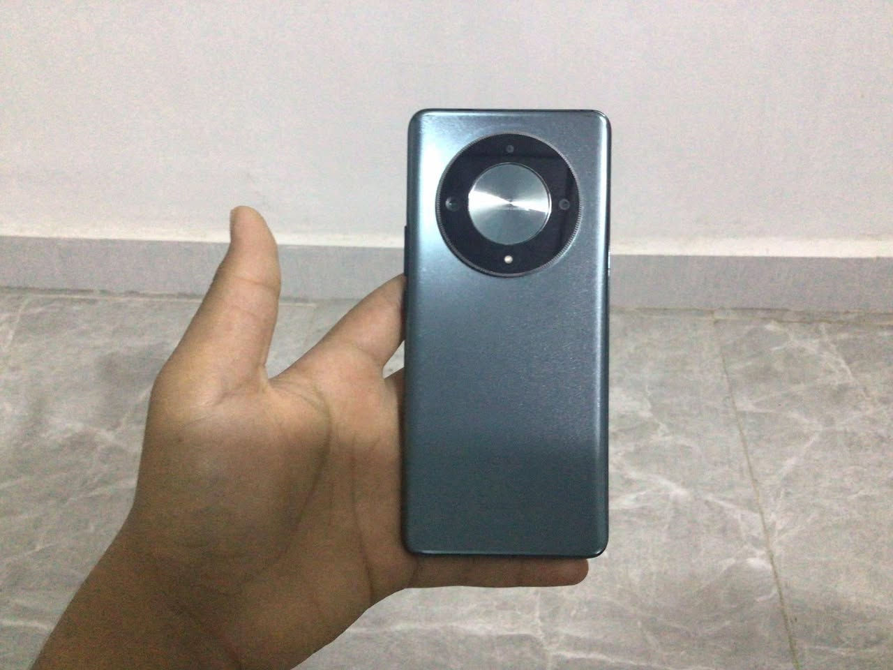 السلام عليكم
جهاز هونر x9b للبيع 

ذاكرة  G 256 وعشوائية 12 G

بطارية 5800

المعالج سناب دراگون 6 جين 1 يشغل 90 فريم ببجي باقي الالعاب يشغل 120 فريم 

كامرة 108 ميكابكسل 

الجهاز اخو الجديد ما مبدل بي اي قطعة وشرط الفحص قبل لتاخذه 

السعر 270 وبي مجال حگ الجيه يرهم مراوس بأيفون 13 وانطي فرق 

مكاني النجف بالكوفة 

للاستفسار ادخل خاص


**إذا كنت صاحب هذا الإعلان وتريد حذفه لأي سبب، رجاءا أرسل رسالة إلى الدعم الفني**
